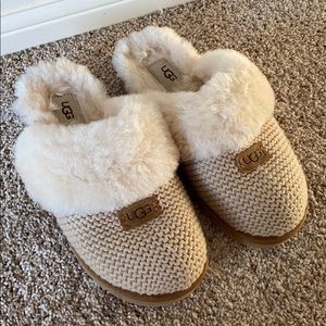 Uggs slippers